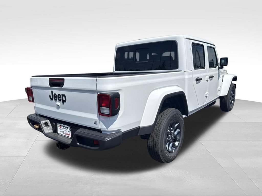 New 2026 Jeep Gladiator Sport AWD/4WD image 3