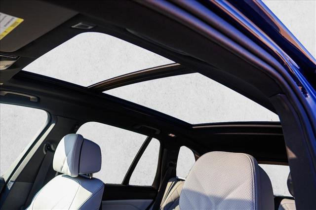 New 2026 BMW X5 xDrive50e image 11