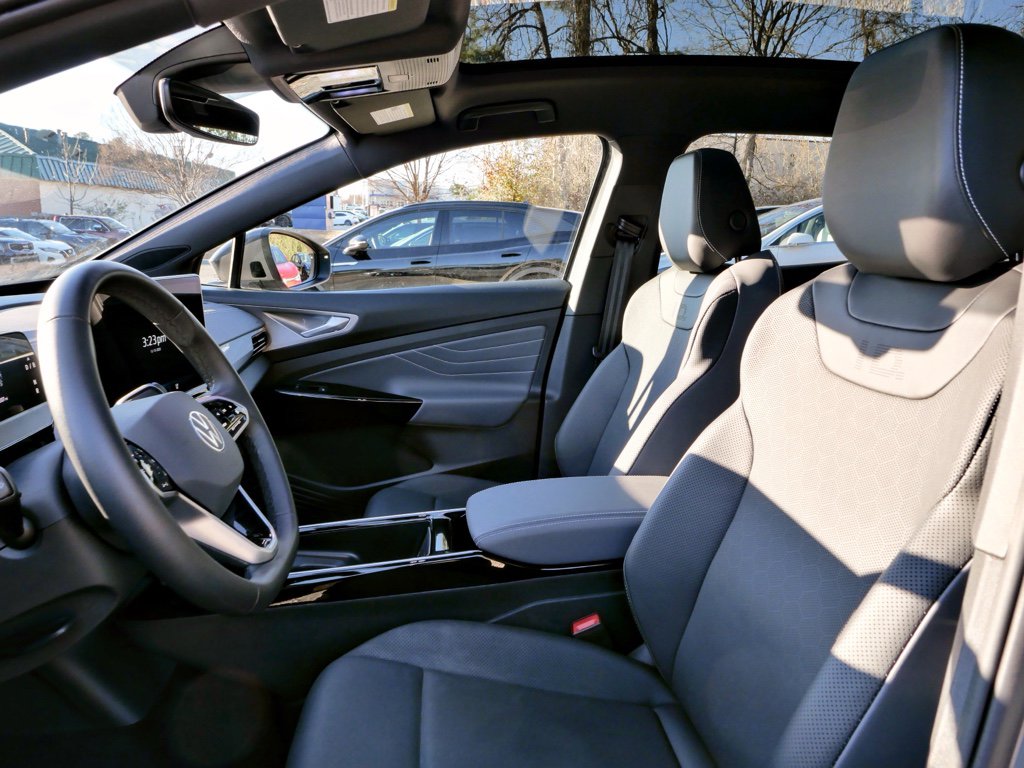 Used 2024 Volkswagen ID.4 Pro S image 16