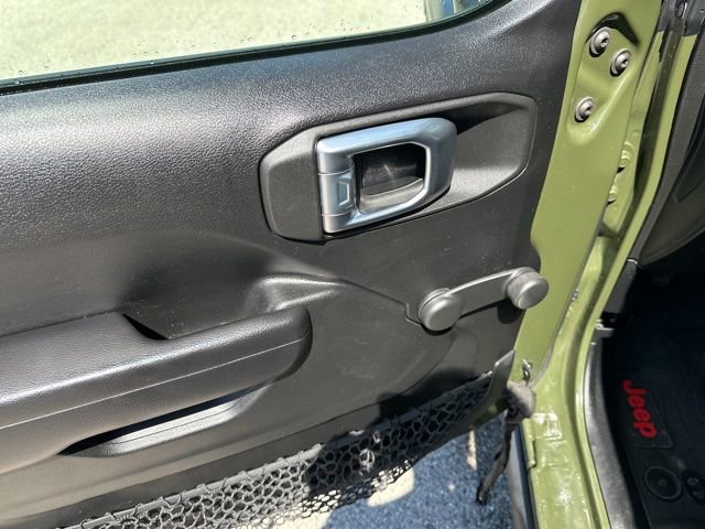 Used 2021 Jeep Wrangler Sport AWD/4WD image 18