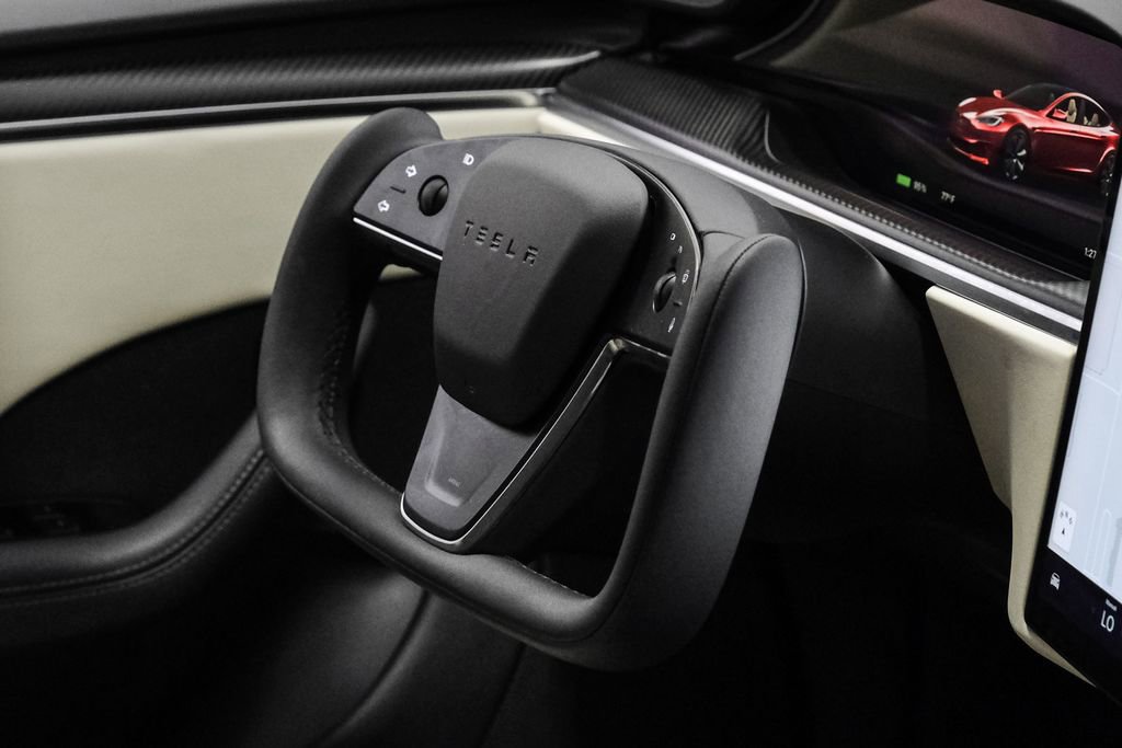 Used 2023 Tesla Model S Plaid image 22