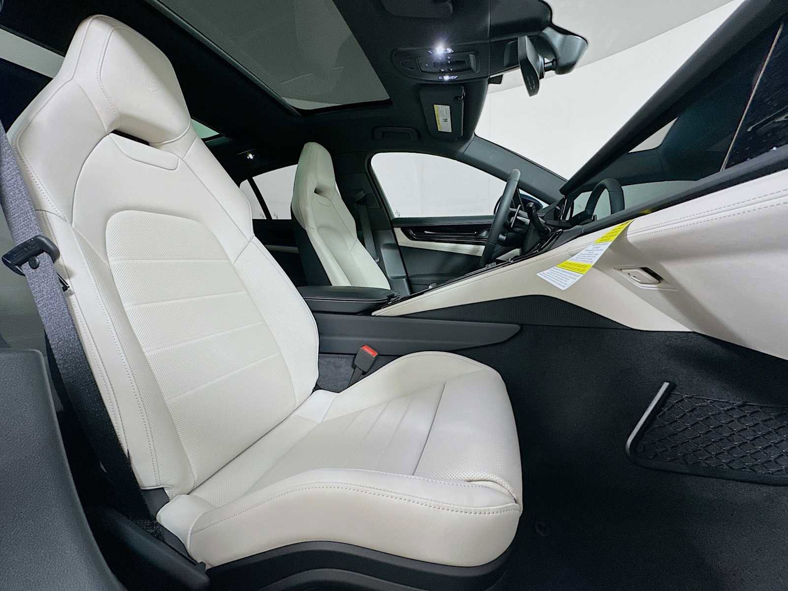 New 2026 Porsche Panamera 4 image 28