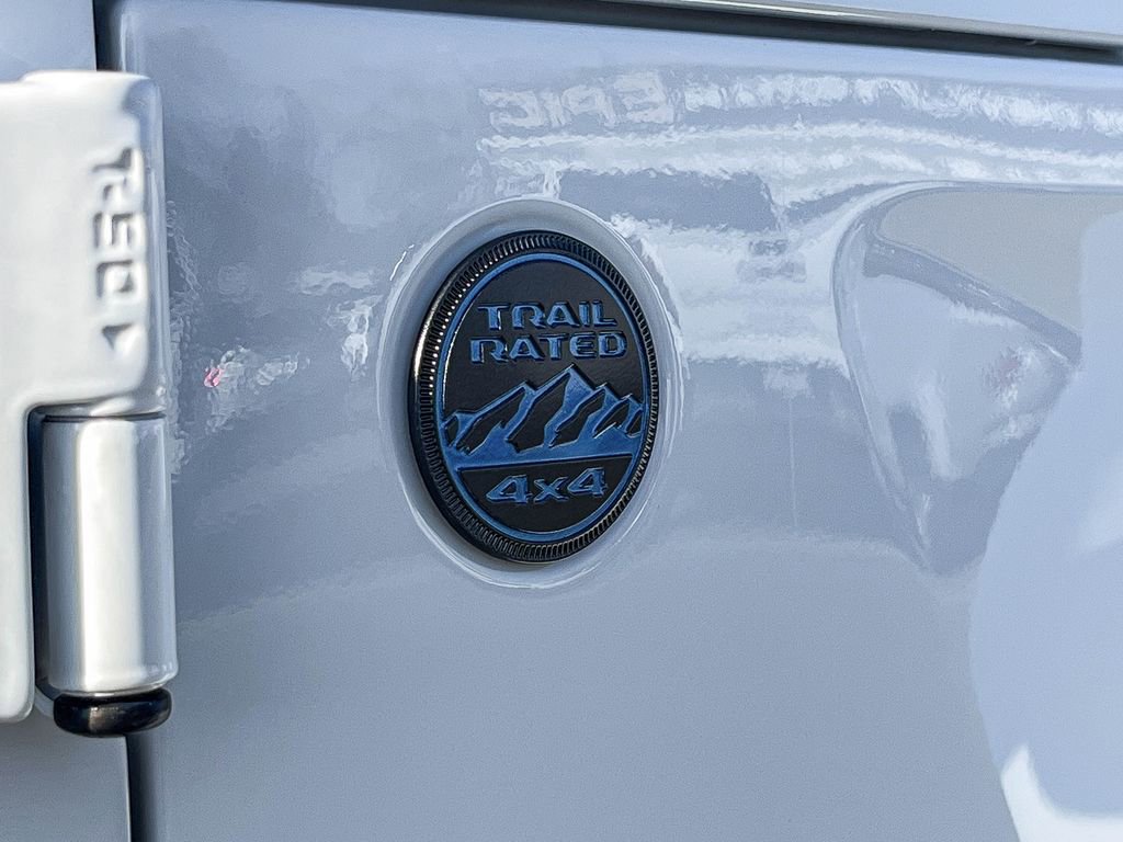 Used 2024 Jeep Wrangler Unlimited image 10