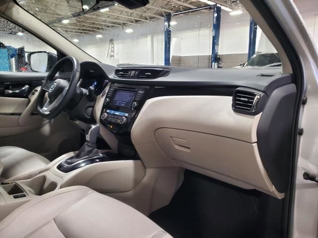 Used 2022 Nissan Rogue Sport SL image 12