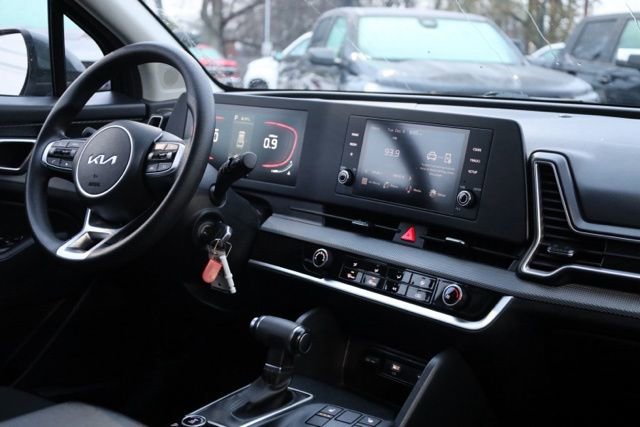 Certified 2024 Kia Sportage LX image 34