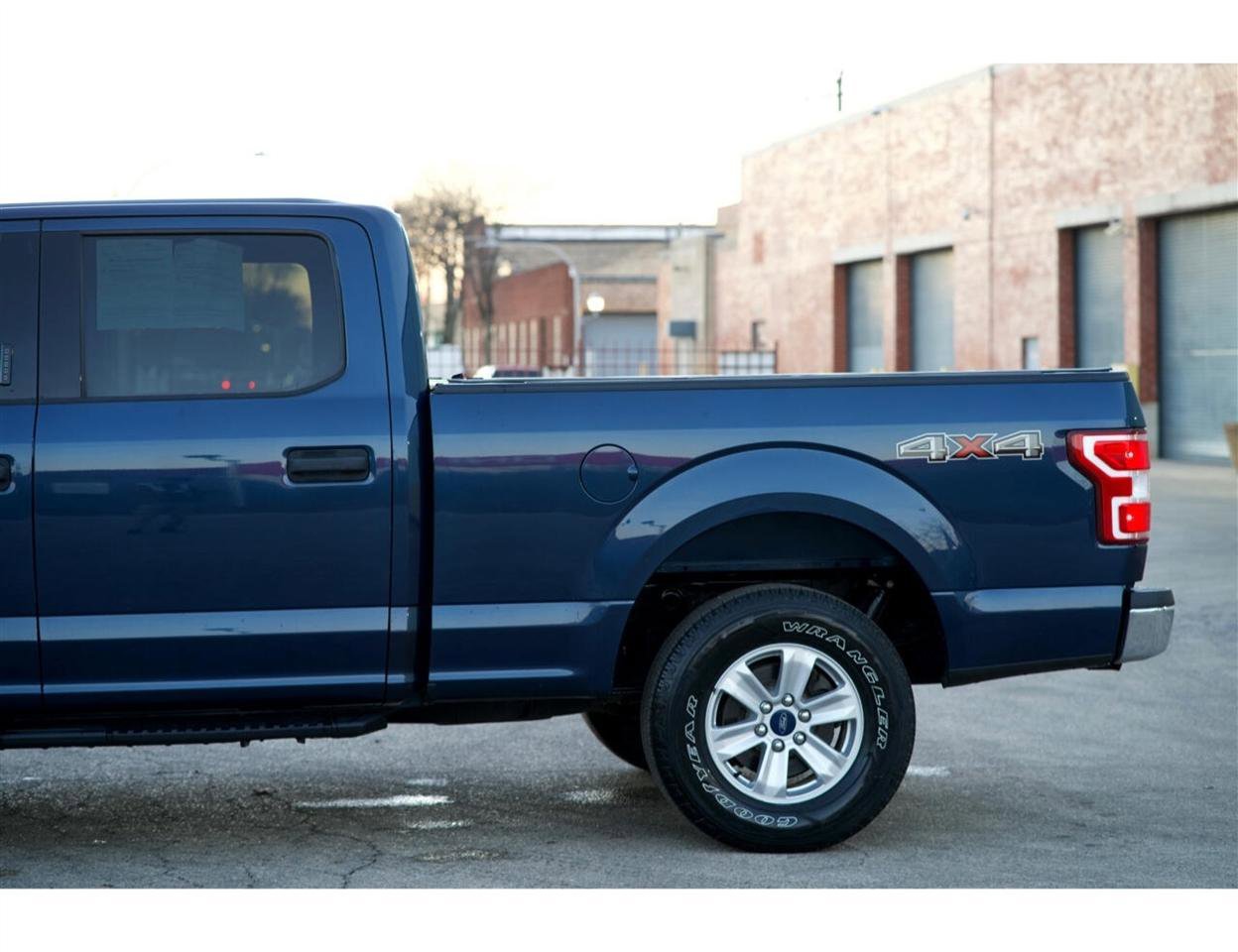 Used 2018 Ford F150 XLT w/ Equipment Group 301A Mid AWD/4WD image 13