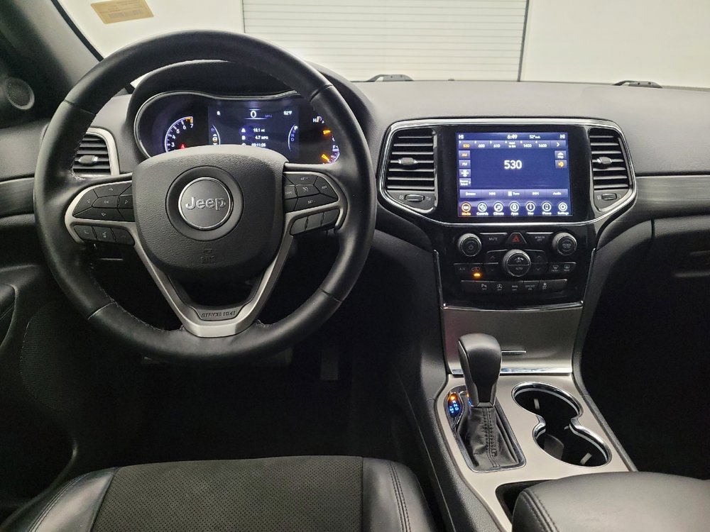 Used 2021 Jeep Grand Cherokee Laredo X image 22