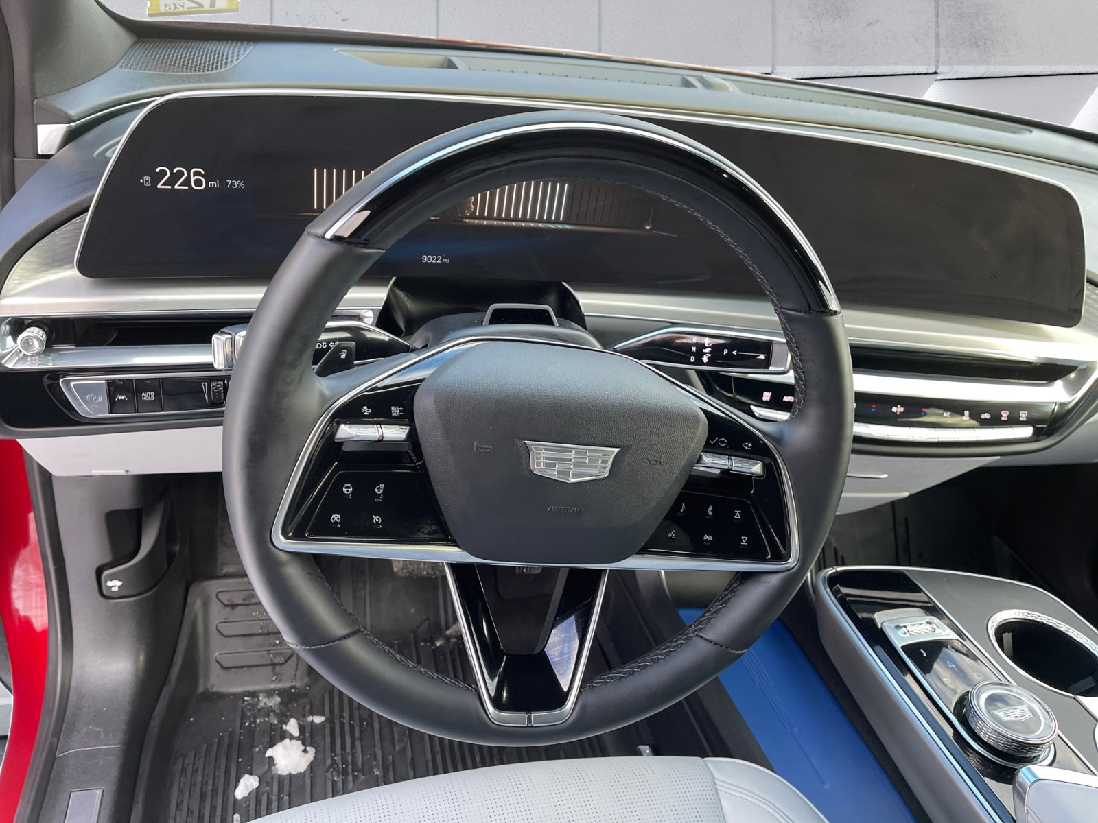 Used 2024 Cadillac Lyriq Luxury image 13