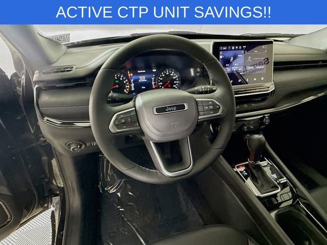 New 2026 Jeep Compass Latitude image 11