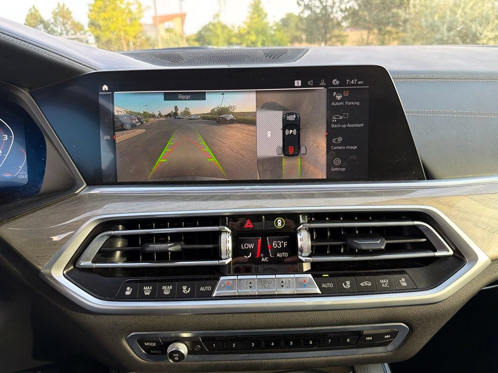 Used 2022 BMW X5 M50i w/ Dynamic Handling Package AWD/4WD image 15