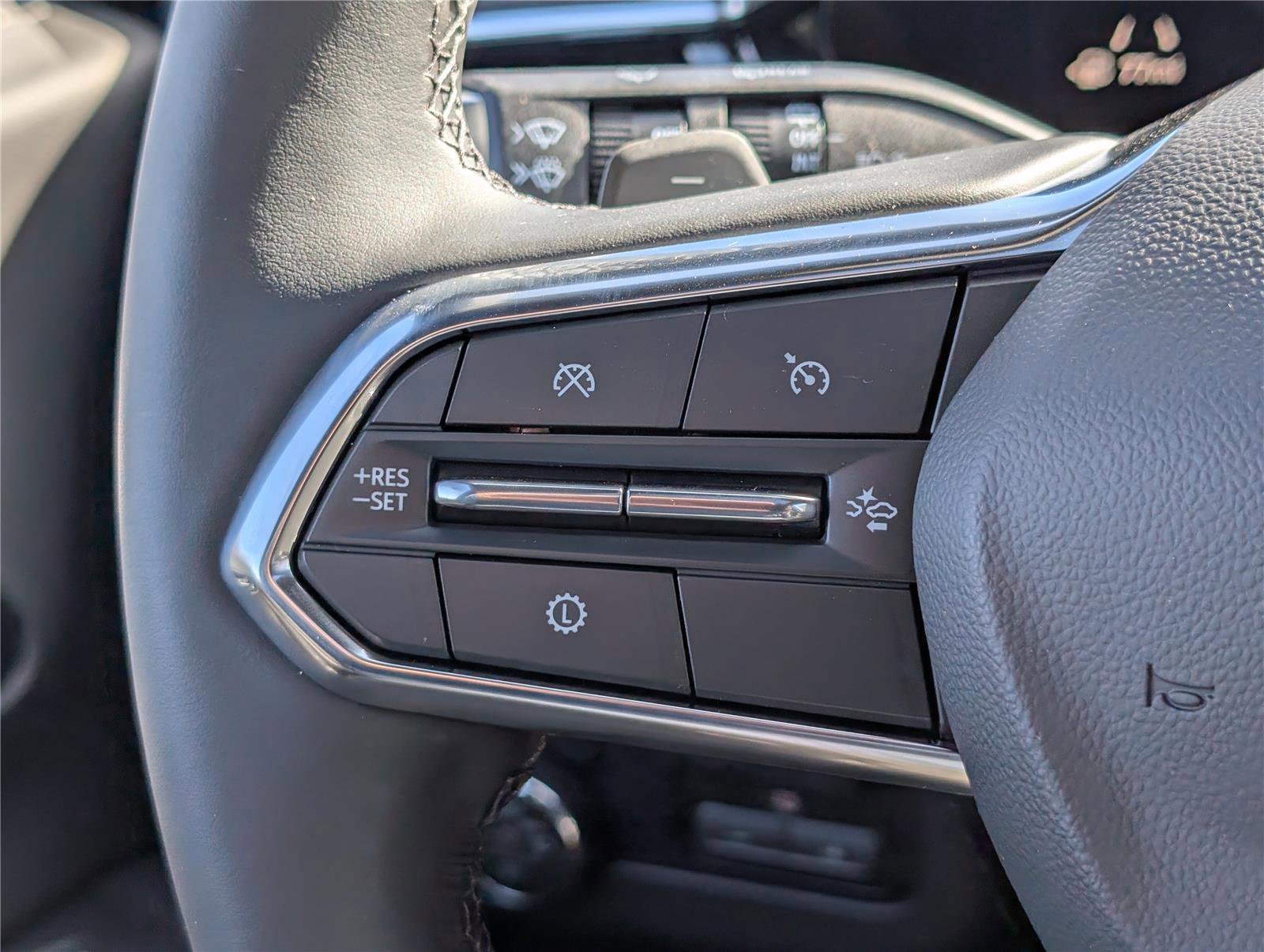 New 2026 Chevrolet Suburban Premier image 23