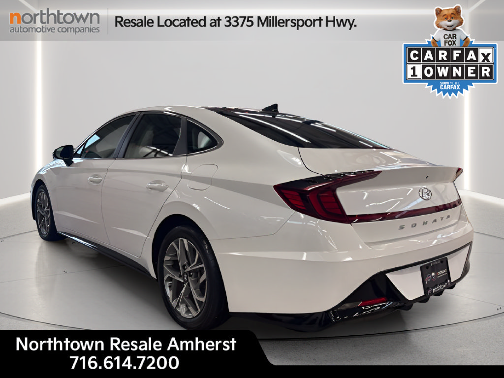 Used 2022 Hyundai Sonata SEL w/ Convenience Package FWD image 3