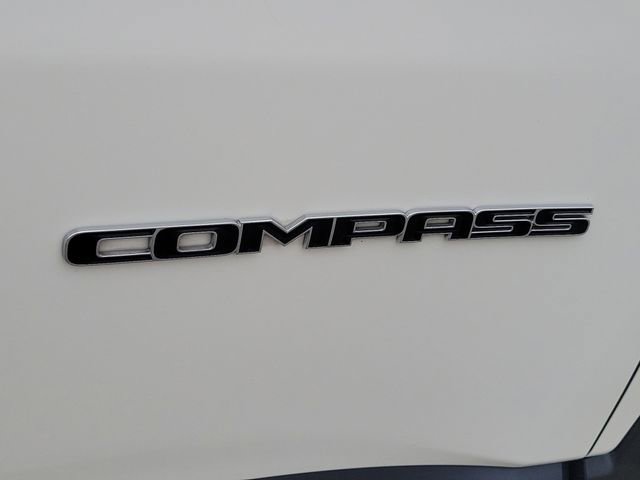 Used 2019 Jeep Compass Limited FWD image 30