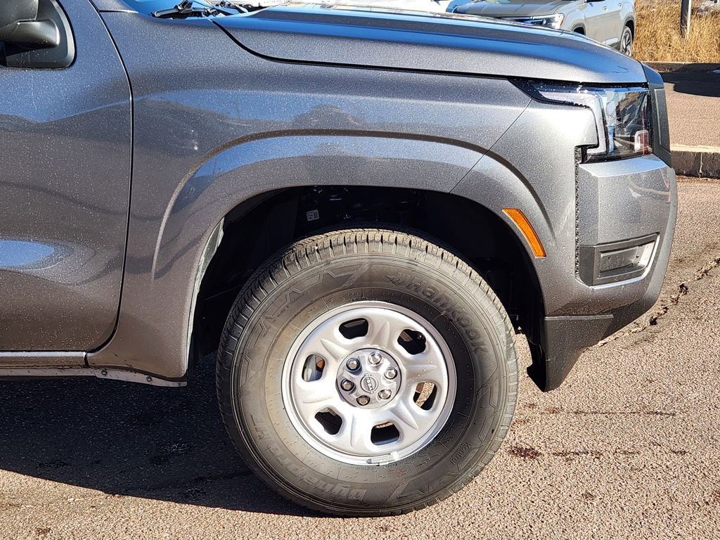 Used 2025 Nissan Frontier S image 28