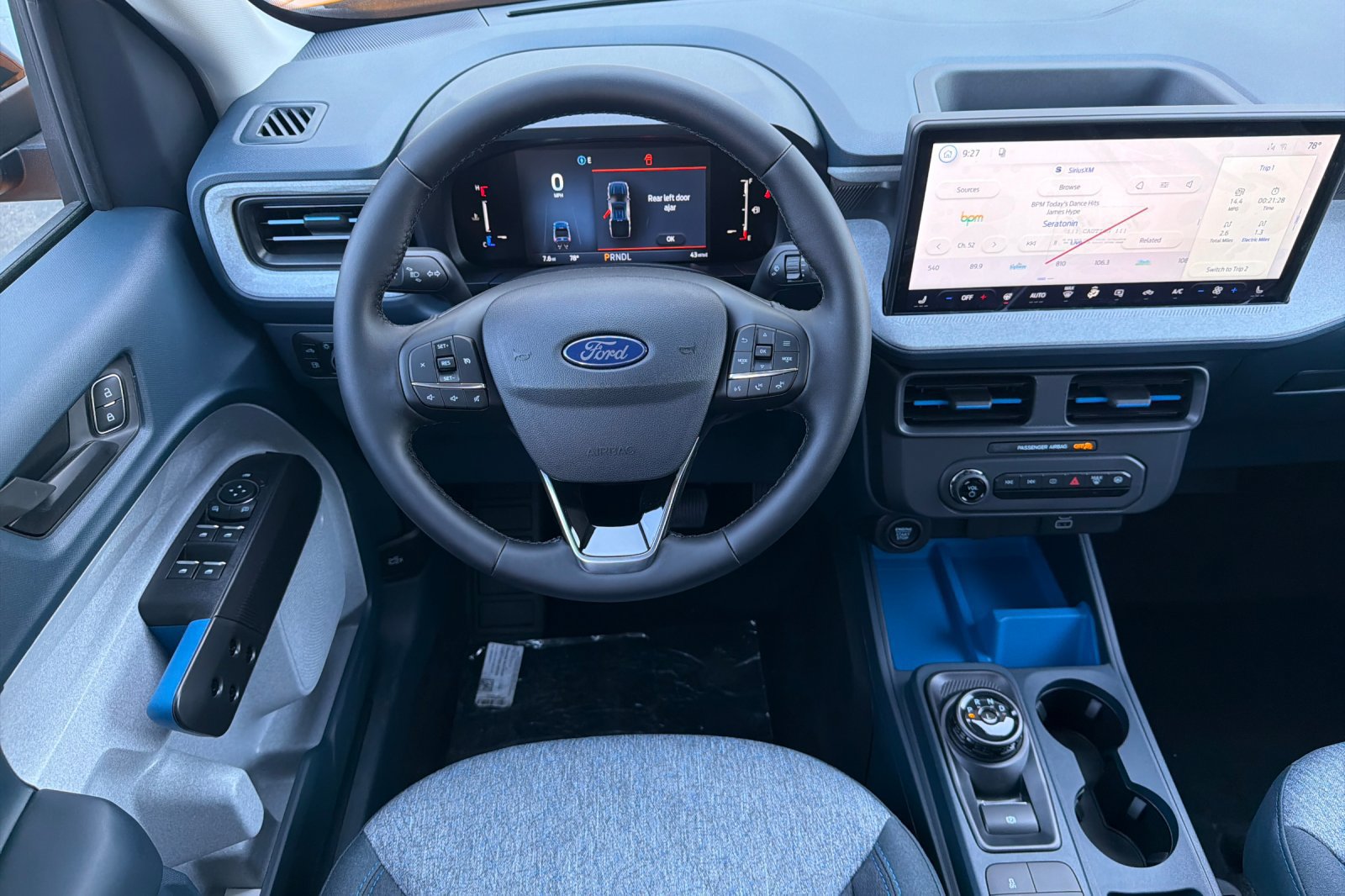 New 2026 Ford Maverick XLT w/ XLT Luxury Package FWD image 14