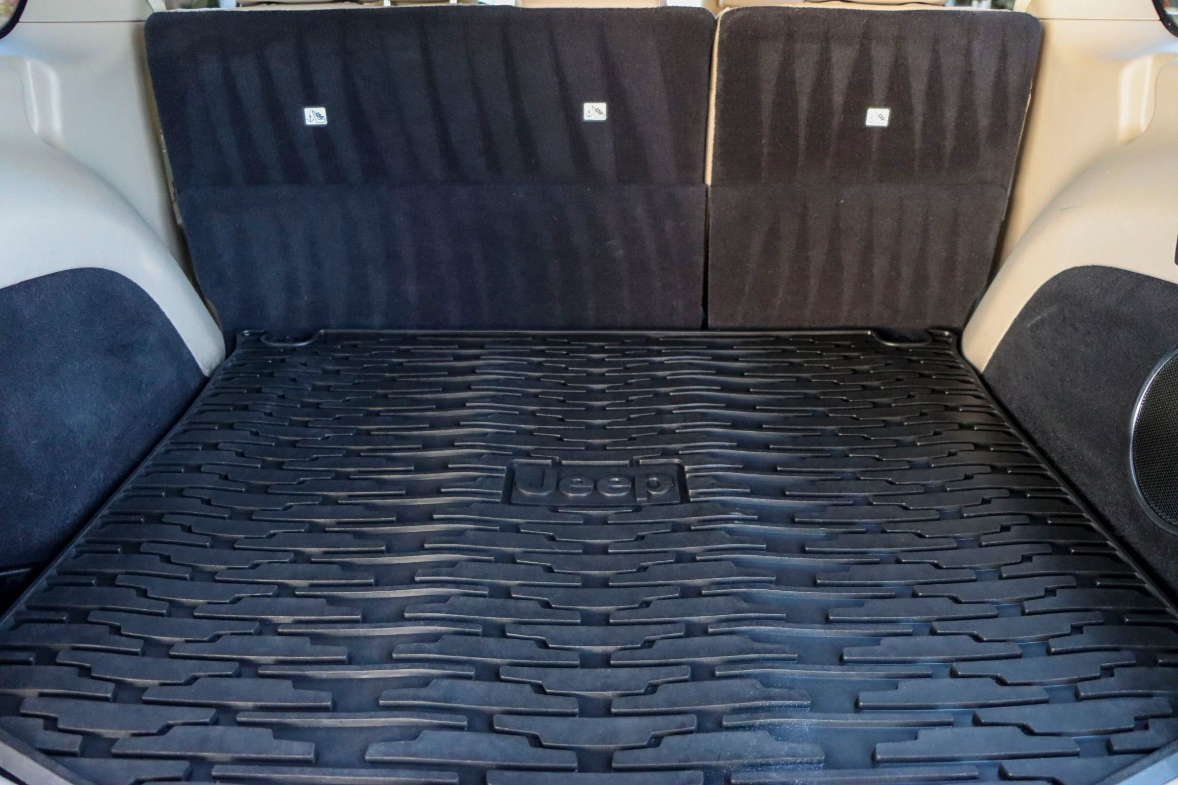 Used 2014 Jeep Grand Cherokee Limited image 23