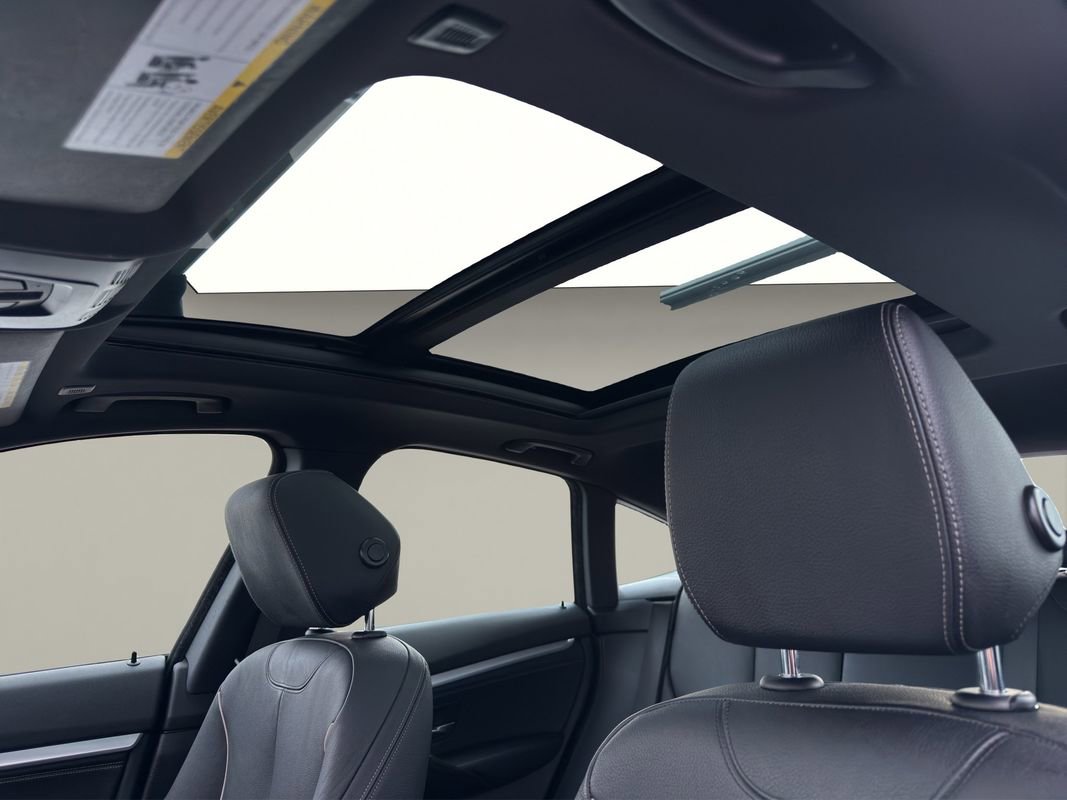 Used 2017 BMW 330i Gran Turismo xDrive xDrive image 24