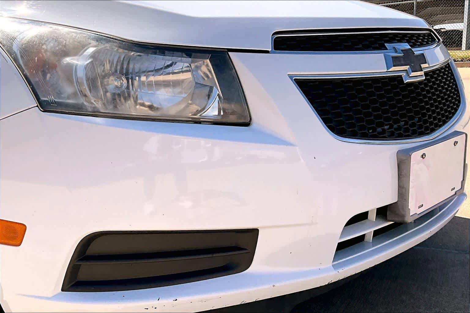 Used 2014 Chevrolet Cruze LT FWD image 27