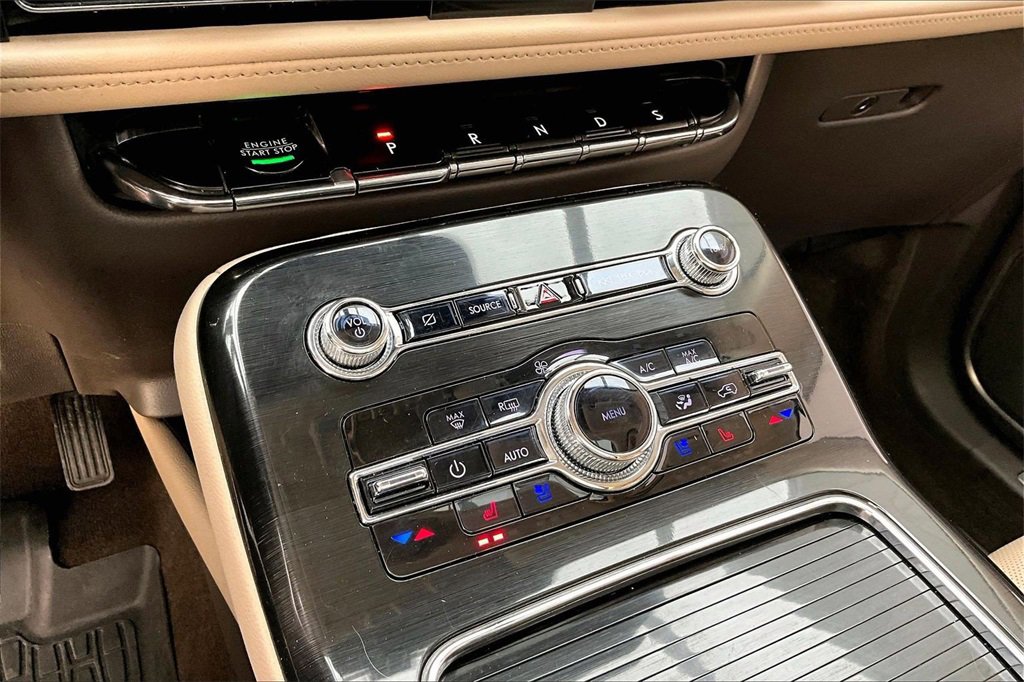 Used 2022 Lincoln Nautilus Reserve image 31