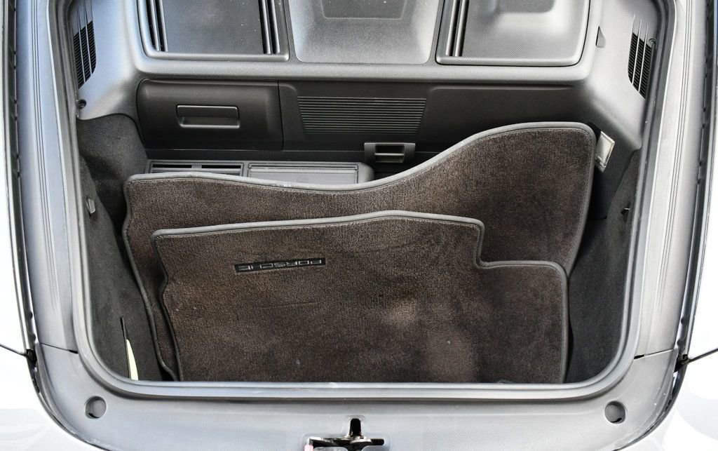 Used 2006 Porsche 911 Carrera 4S image 17