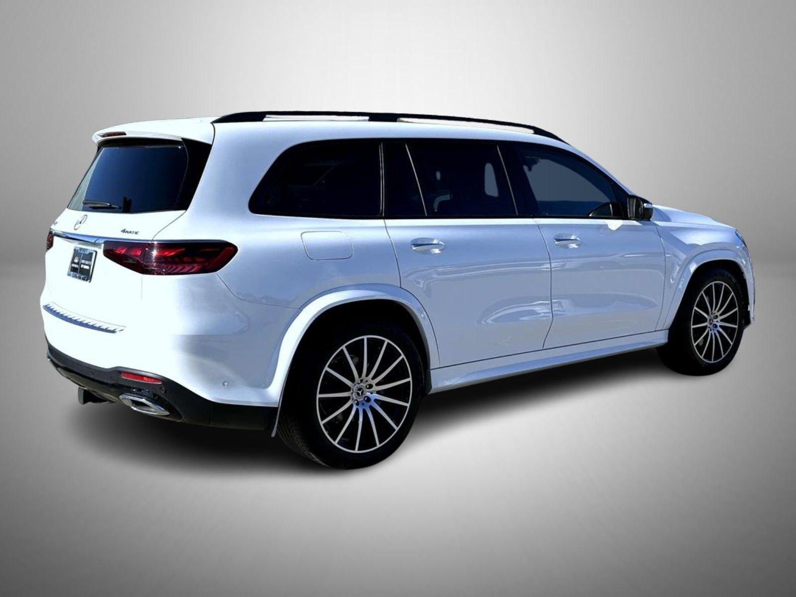 Used 2025 Mercedes-Benz GLS 450 4MATIC image 5