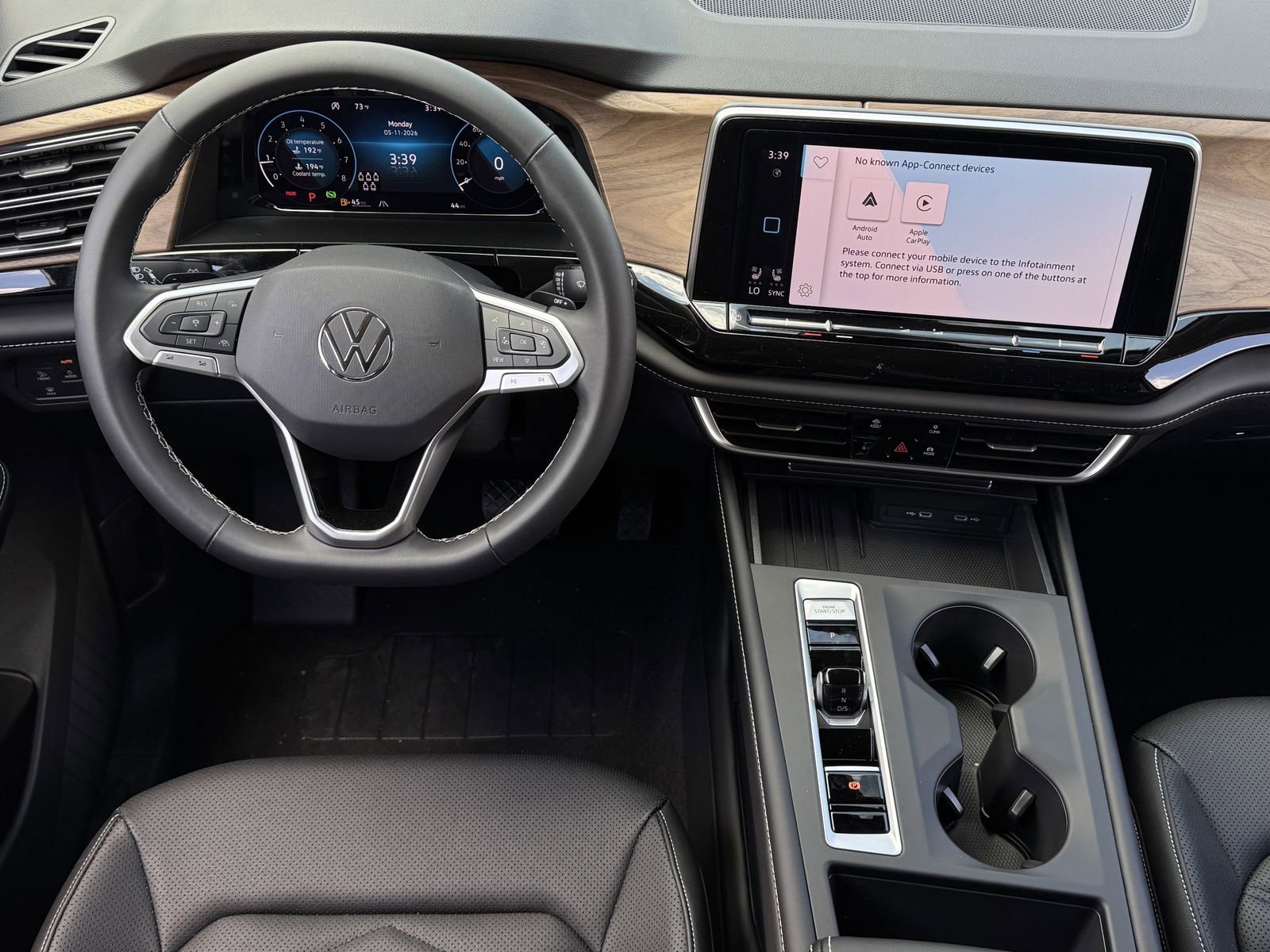 New 2026 Volkswagen Atlas SE FWD image 14