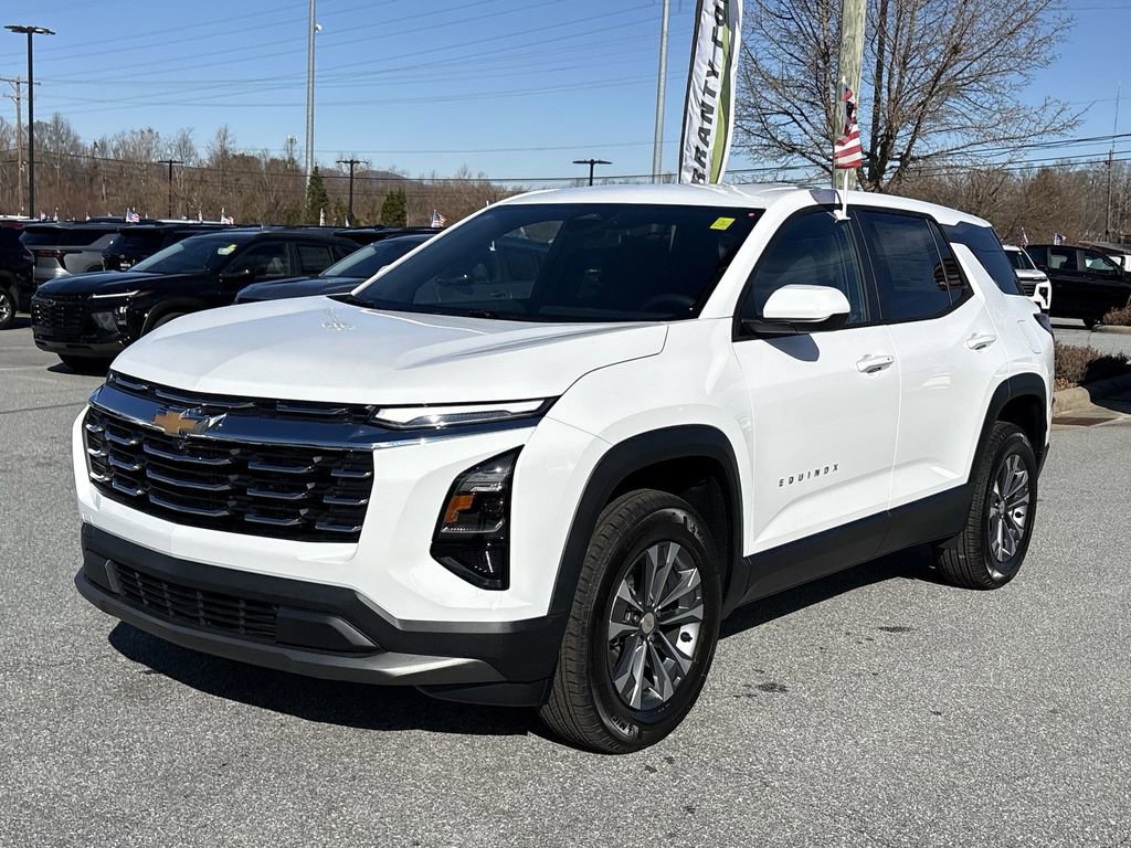 New 2026 Chevrolet Equinox LT image 4