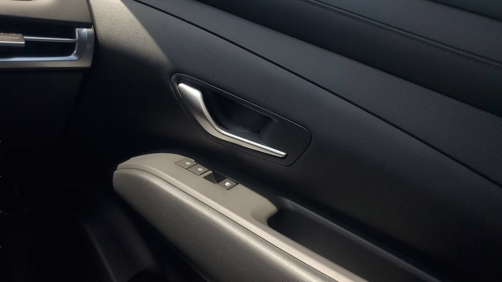 New 2026 Hyundai Tucson SEL FWD image 13