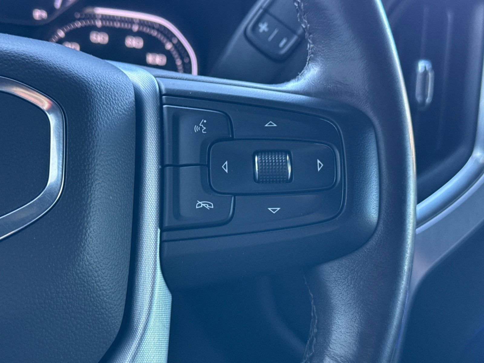 Used 2019 GMC Sierra 1500 SLT w/ SLT Premium Plus Package image 29