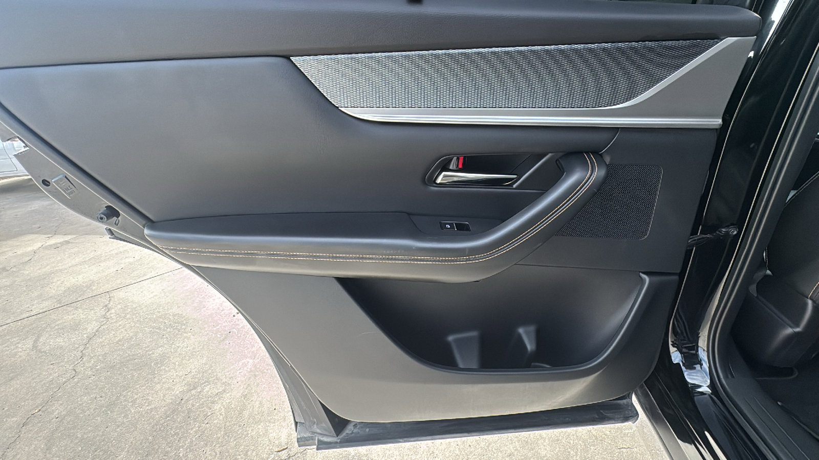 Used 2024 MAZDA CX-90 3.3 Turbo S image 17