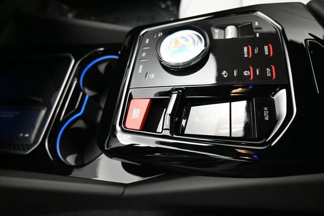 New 2027 BMW M5 w/ Carbon Package AWD/4WD image 13