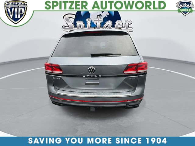 Used 2023 Volkswagen Atlas SEL R-Line image 8