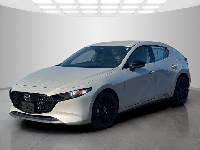 Used 2025 MAZDA MAZDA3 s Sport FWD image 3