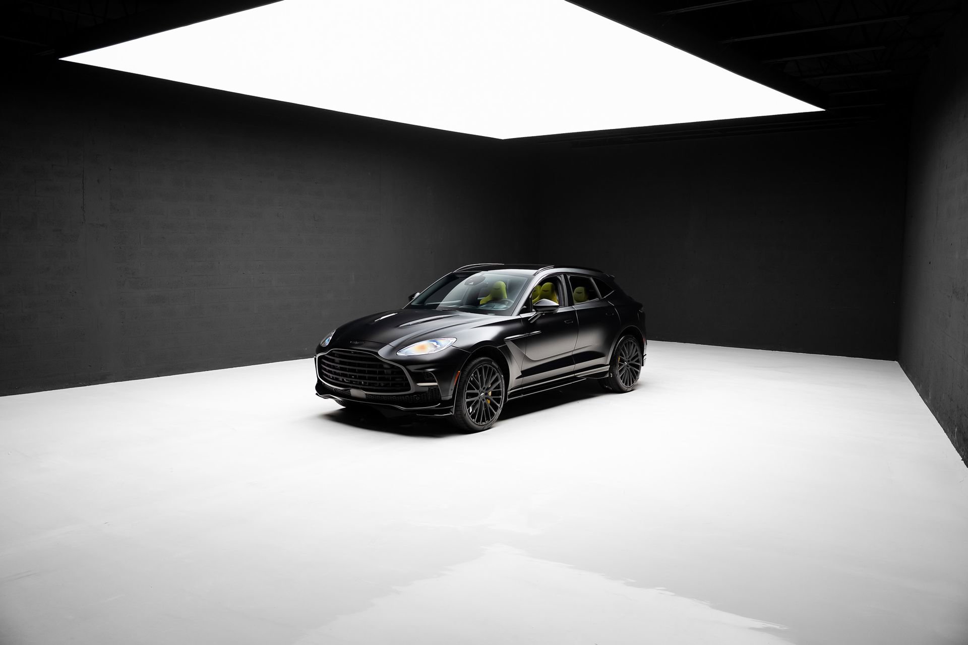 Used 2023 Aston Martin DBX 707 image 86