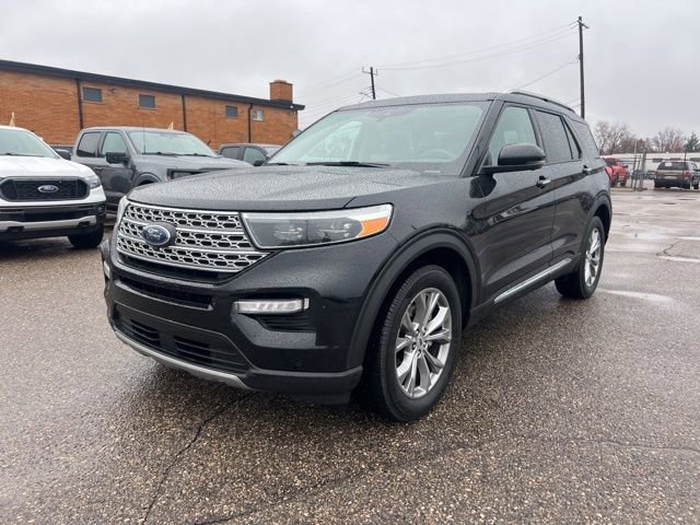 Certified 2022 Ford Explorer Limited w/ Limited Technology Package image 30