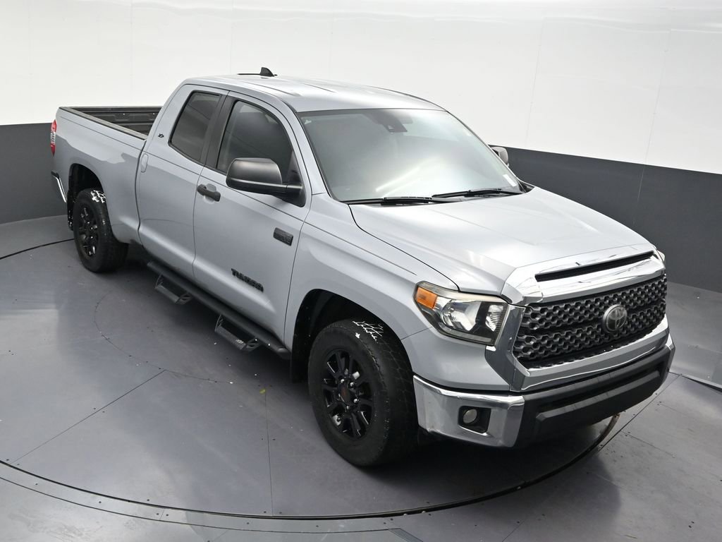 Used 2020 Toyota Tundra SR5 w/ SR5 Upgrade Package RWD image 23