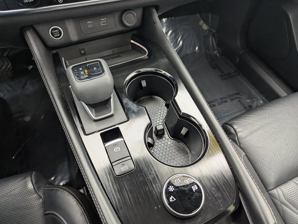 Used 2023 Nissan Rogue Platinum image 21