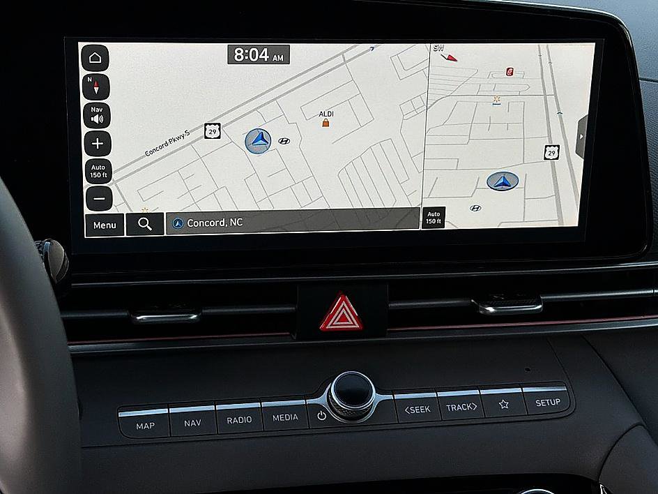 Certified 2025 Hyundai Elantra SEL image 12