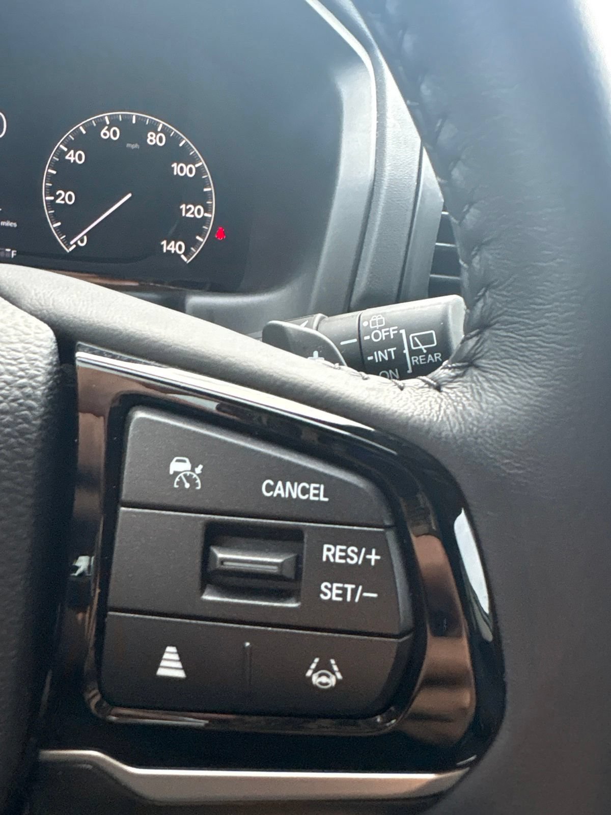 Used 2025 Honda Odyssey Touring image 26