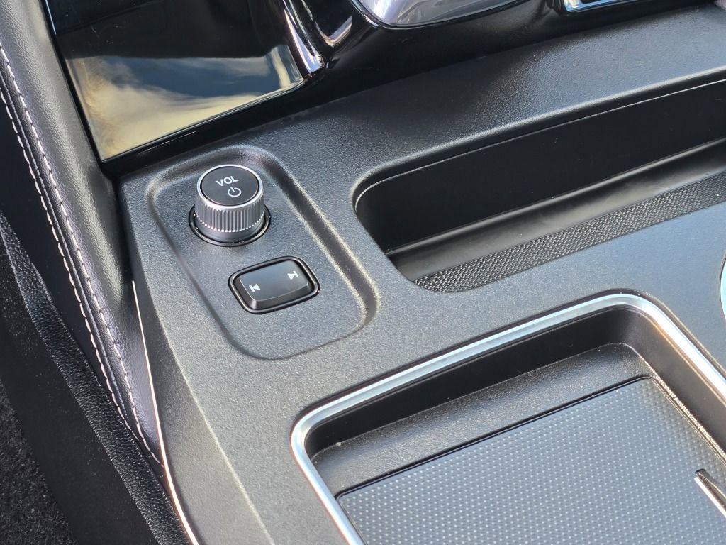 Certified 2026 Acura MDX SH-AWD w/ Advance Package image 37