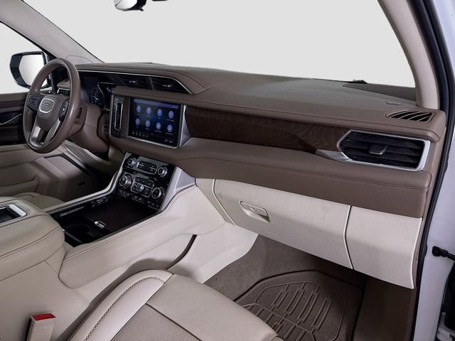 Used 2021 GMC Yukon Denali w/ Denali Premium Package image 30