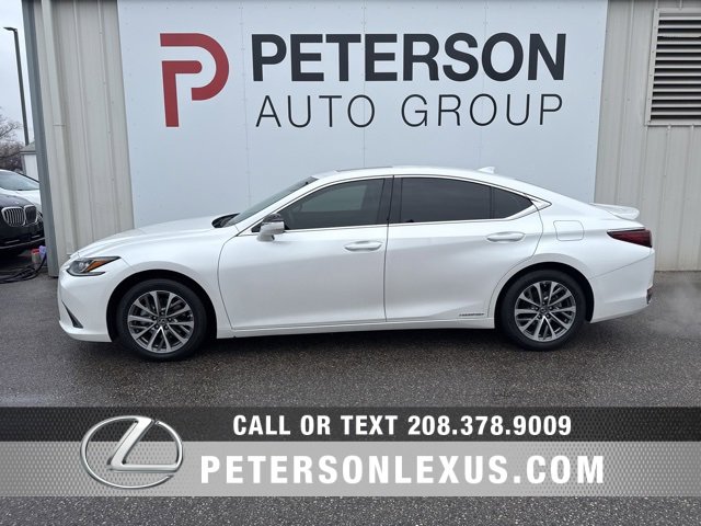 Used 2022 Lexus ES 300h w/ Accessory Package 2 image 6