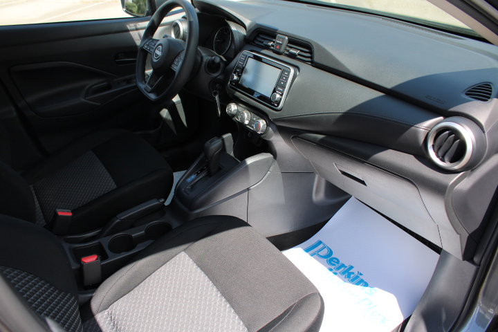 Used 2024 Nissan Versa S w/ Trunk Package FWD image 25