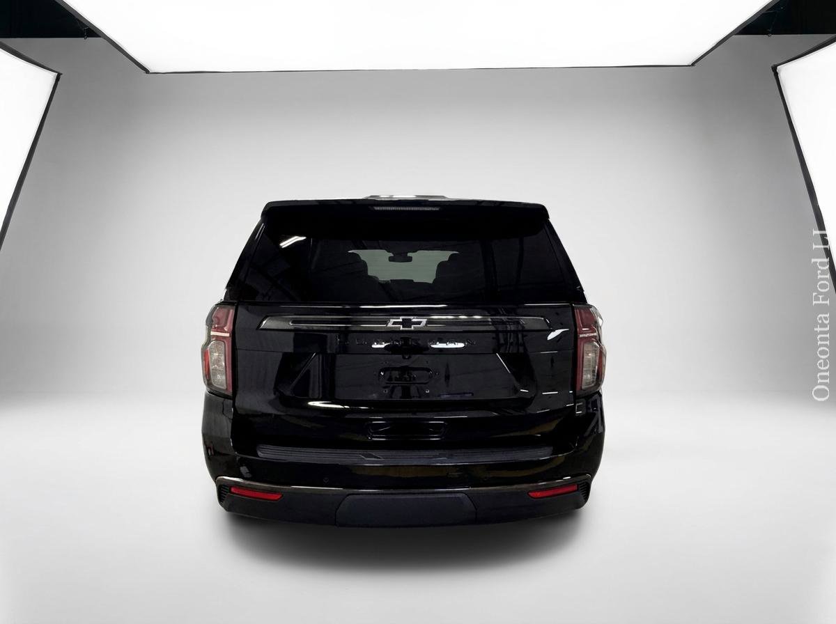 Used 2021 Chevrolet Suburban Z71 AWD/4WD image 5
