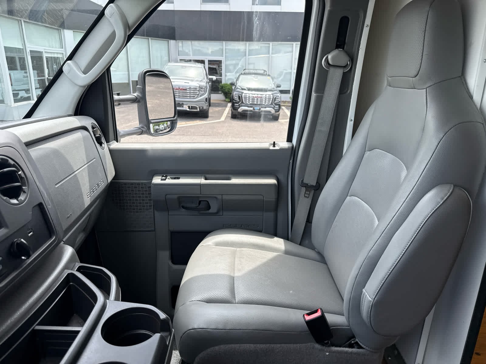 Used 2024 Ford E-350 and Econoline 350 Super Duty w/ Power Windows & Locks Group RWD image 21