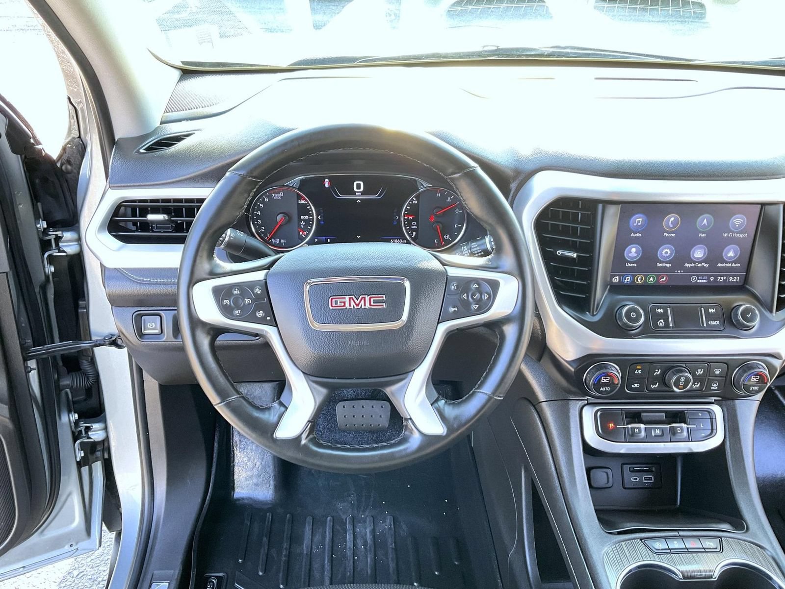 Certified 2023 GMC Acadia SLT w/ Technology Package AWD/4WD image 13