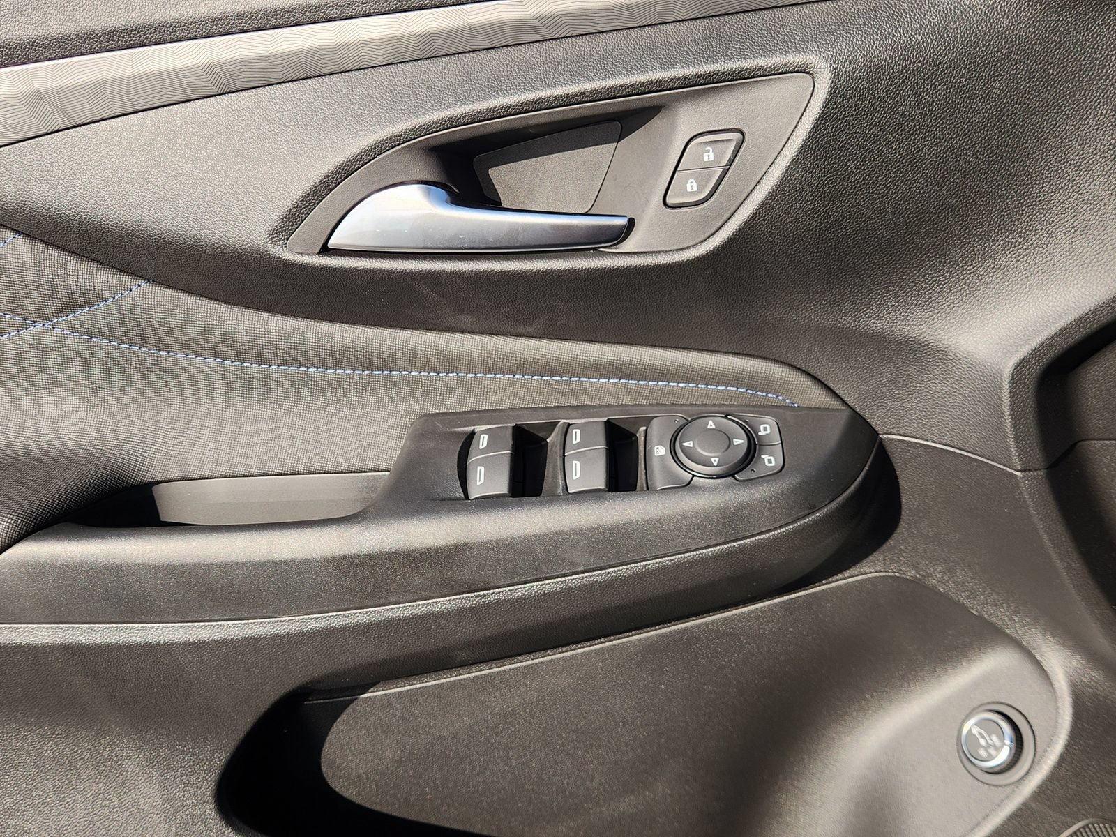 New 2026 Buick Envista Sport Touring w/ Convenience I Package FWD image 27