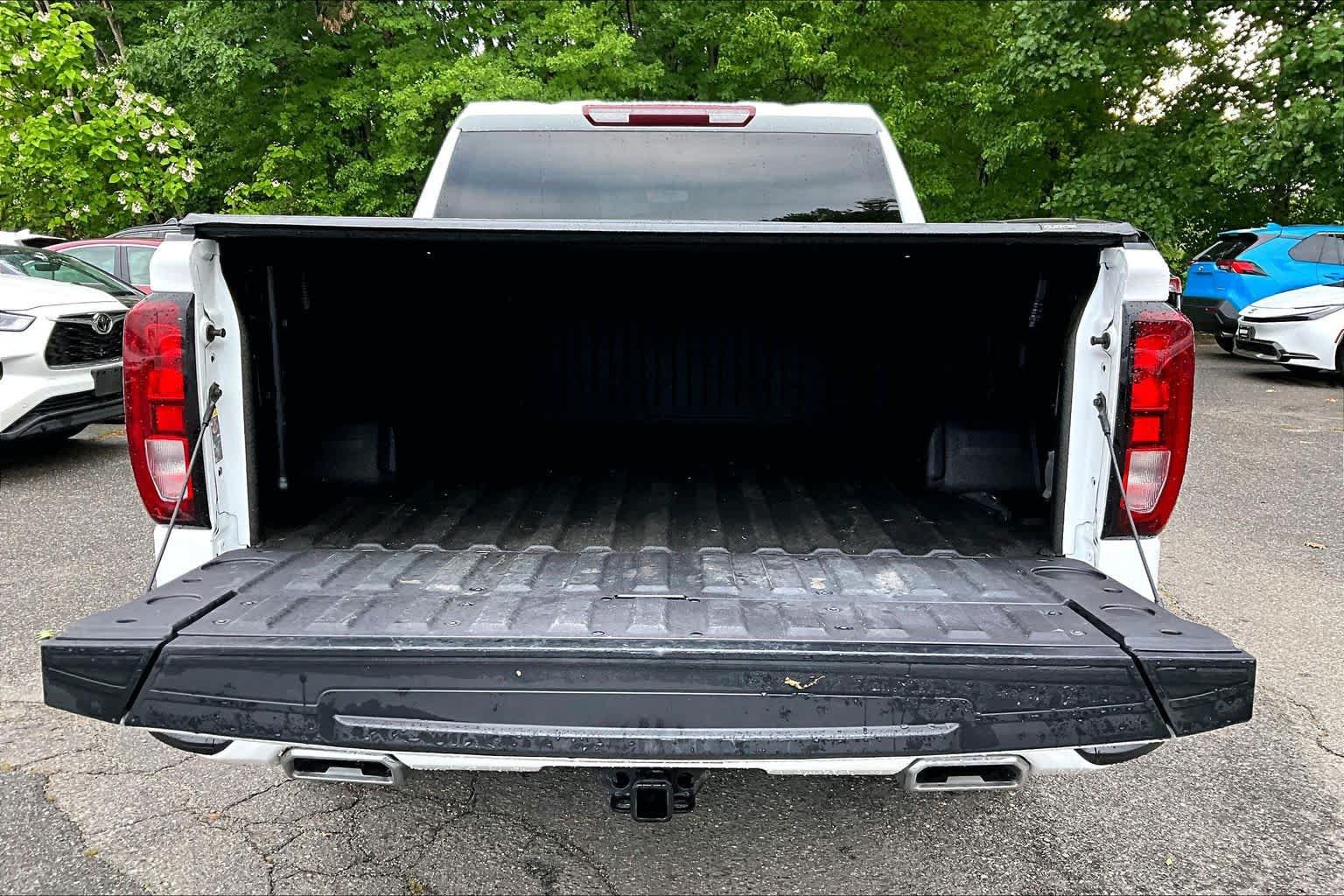 Used 2023 GMC Sierra 1500 Elevation w/ X31 Off-Road Package AWD/4WD image 30