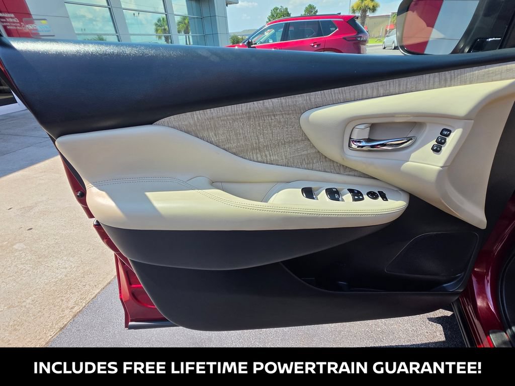 Certified 2021 Nissan Murano SL FWD image 16