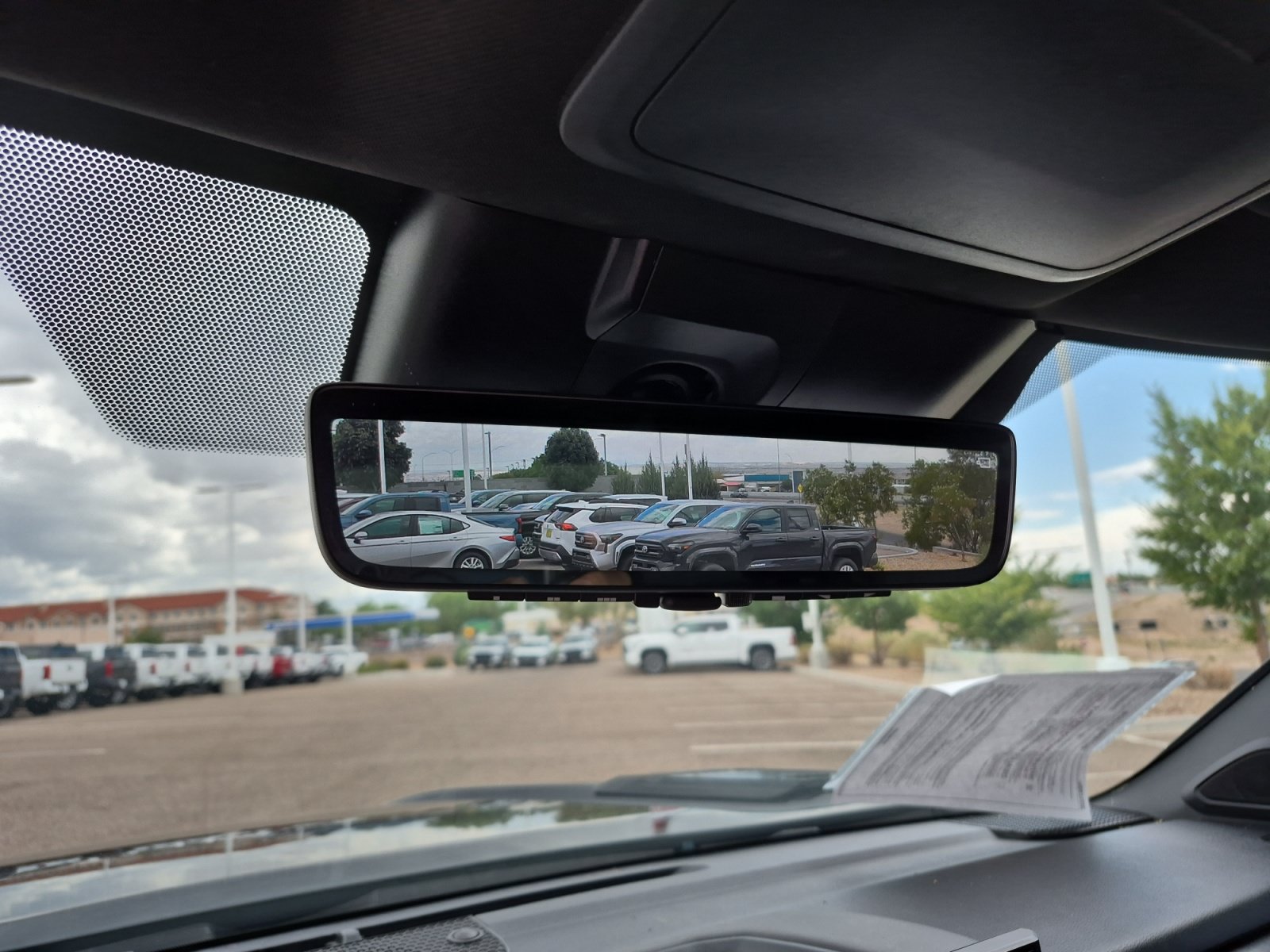 Used 2023 Toyota Tundra Platinum AWD/4WD image 31